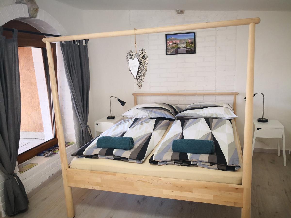 Apartman Lipa Mikulov Exterior photo