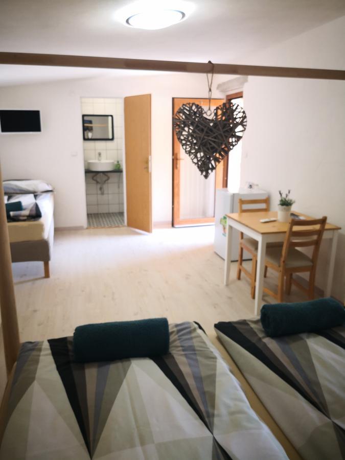 Apartman Lipa Mikulov Exterior photo